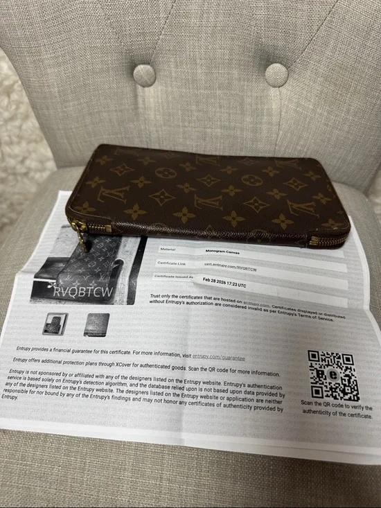 Louis Vuitton Brown Monogram Zip-Around Wallet - Picture 2 of 3